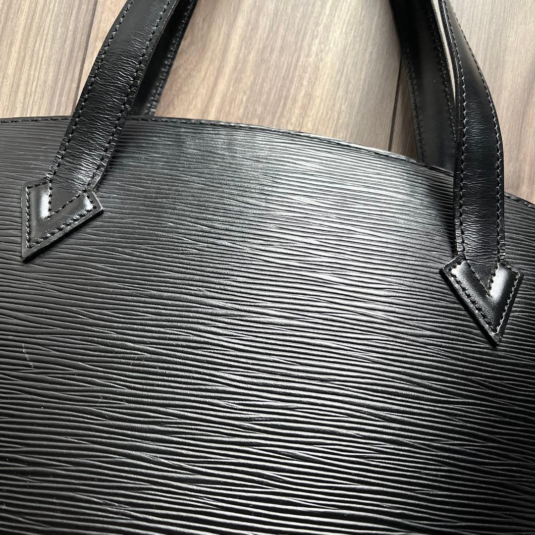 Louis Vuitton Saint Jacques