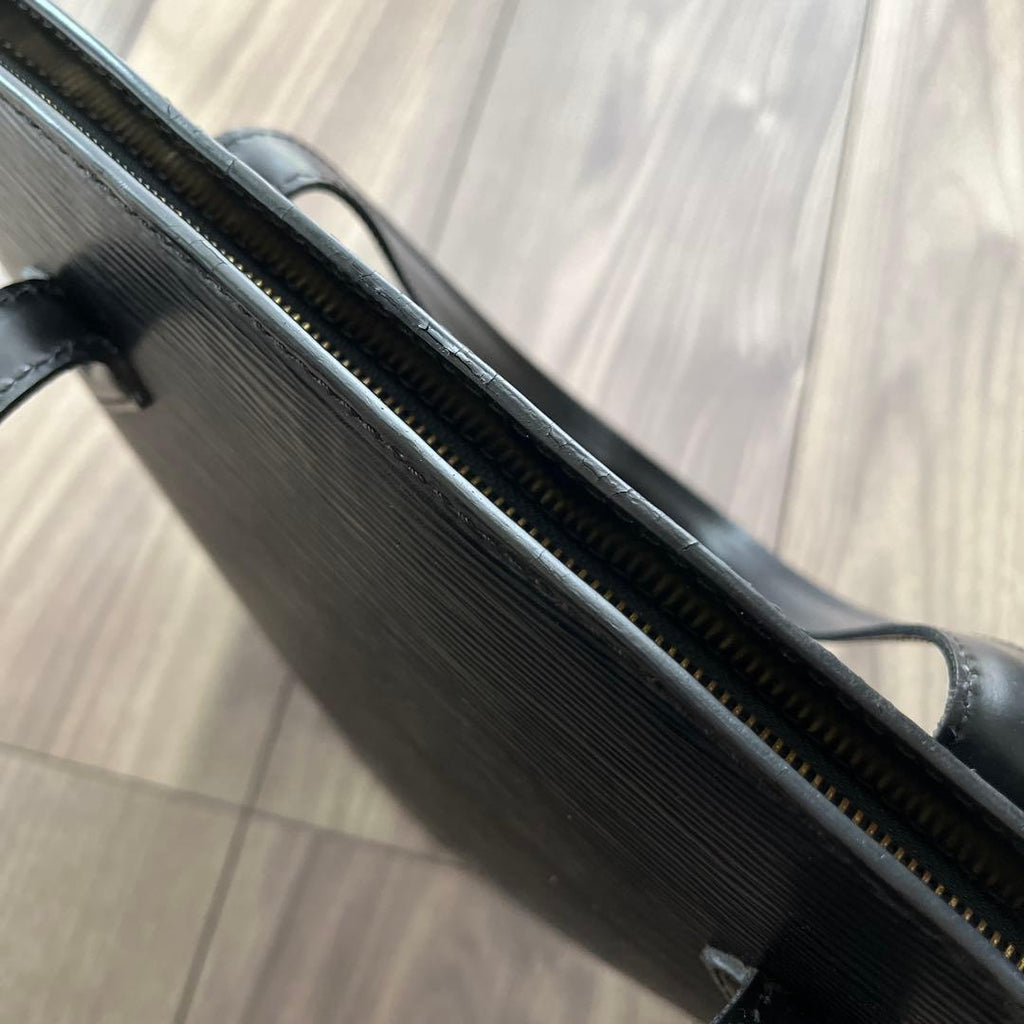 Louis Vuitton Saint Jacques