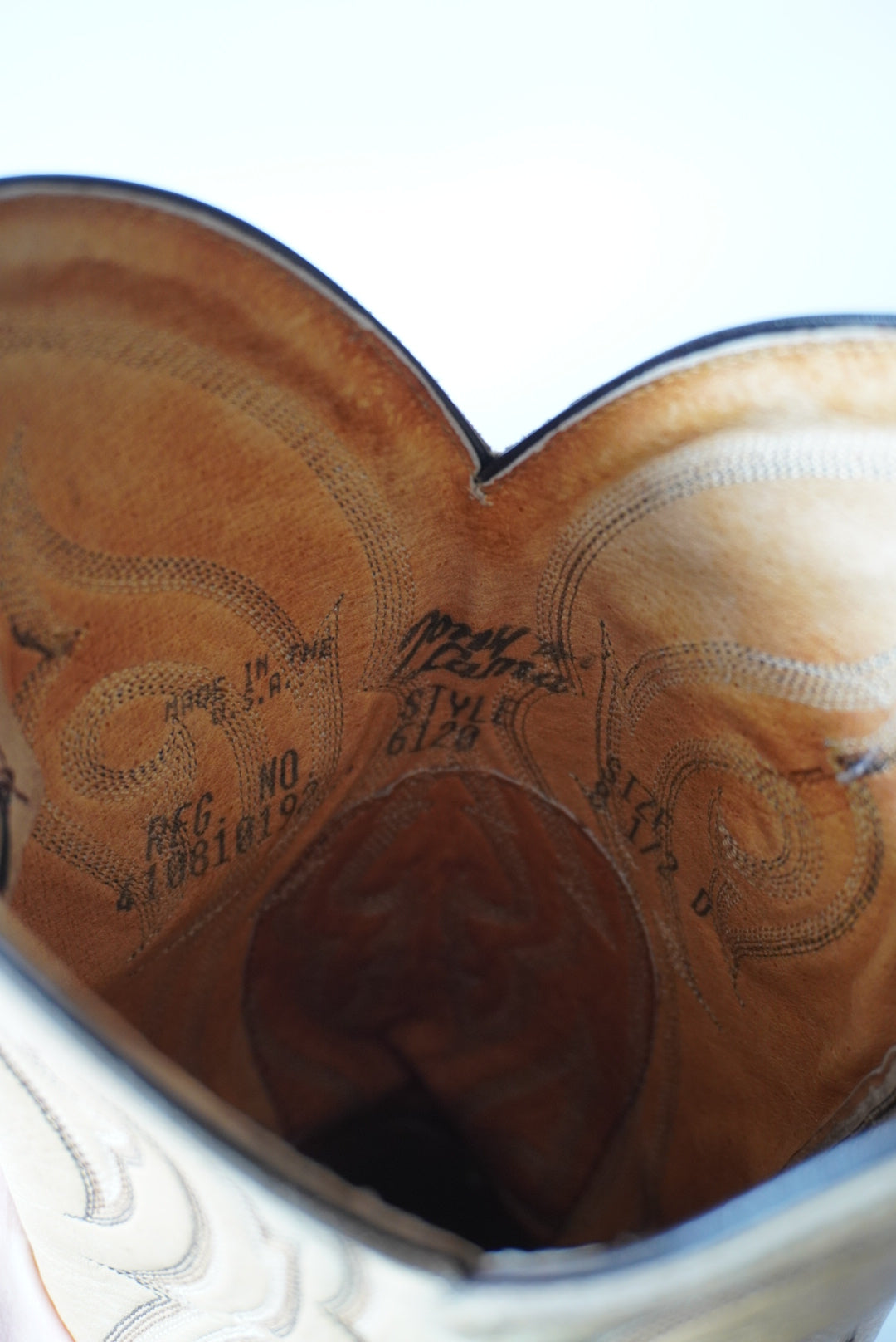 Vintage Tony Lama Cowboy Boots - BONE