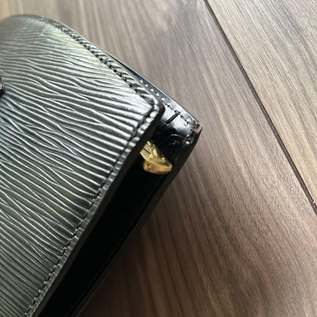 Louis Vuitton Saint Jacques