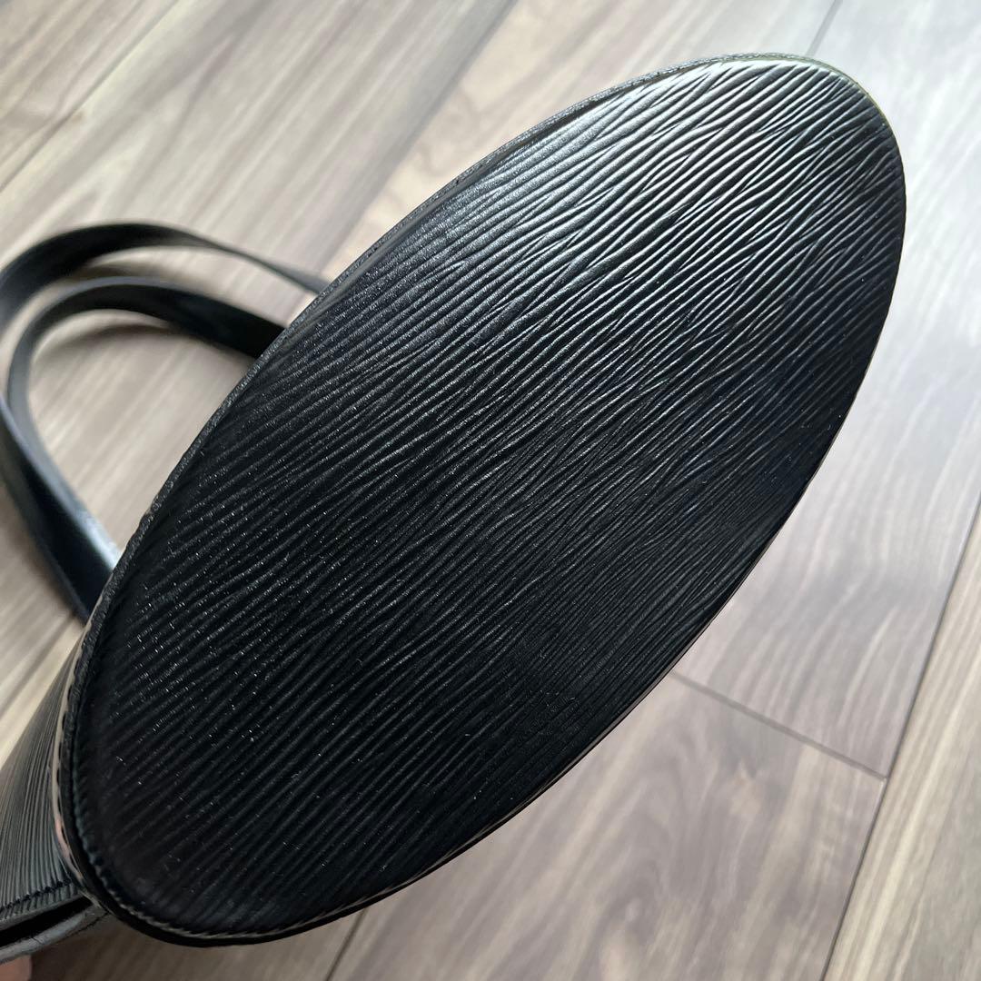 Louis Vuitton Saint Jacques