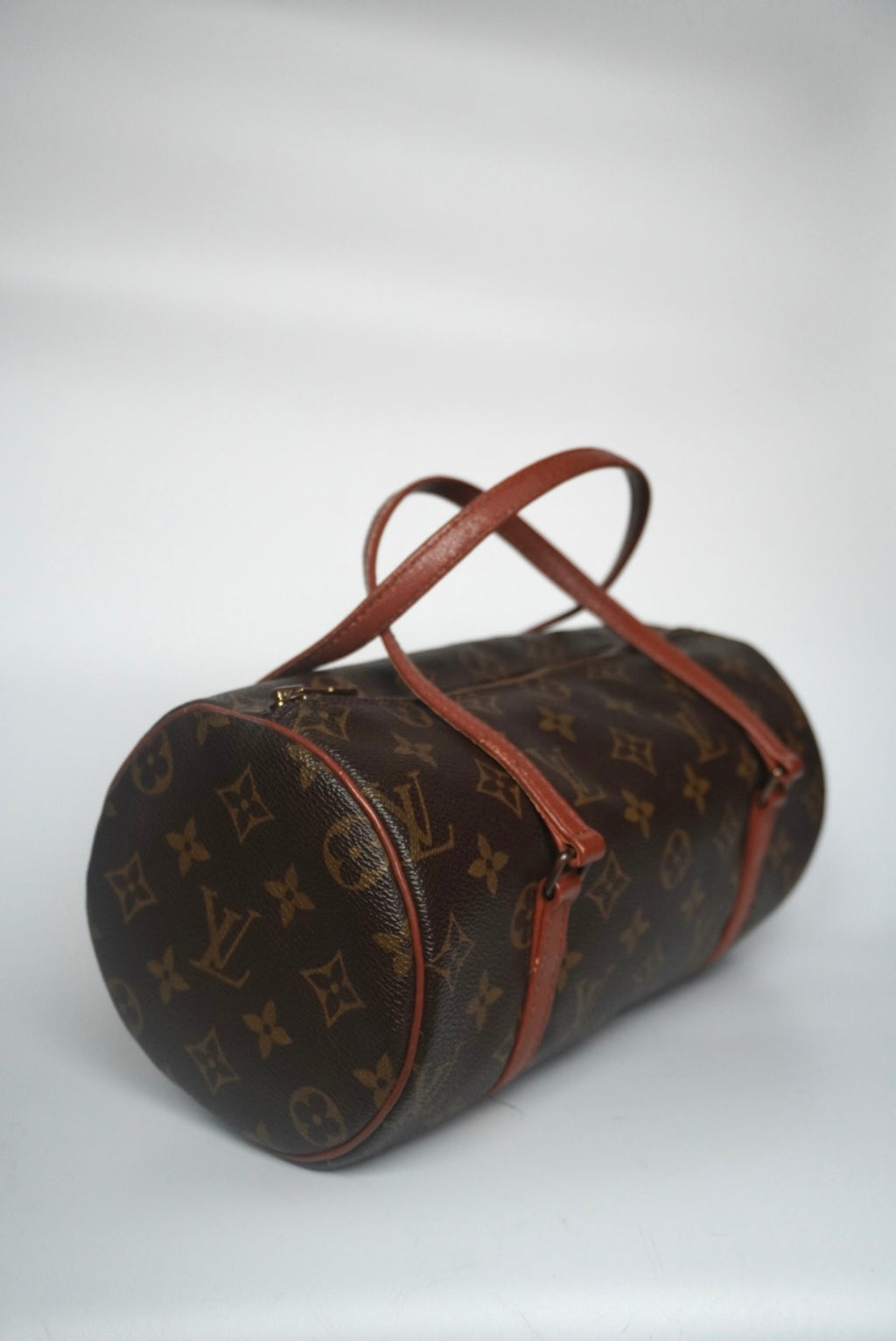 Louis Vuitton Papillon 26