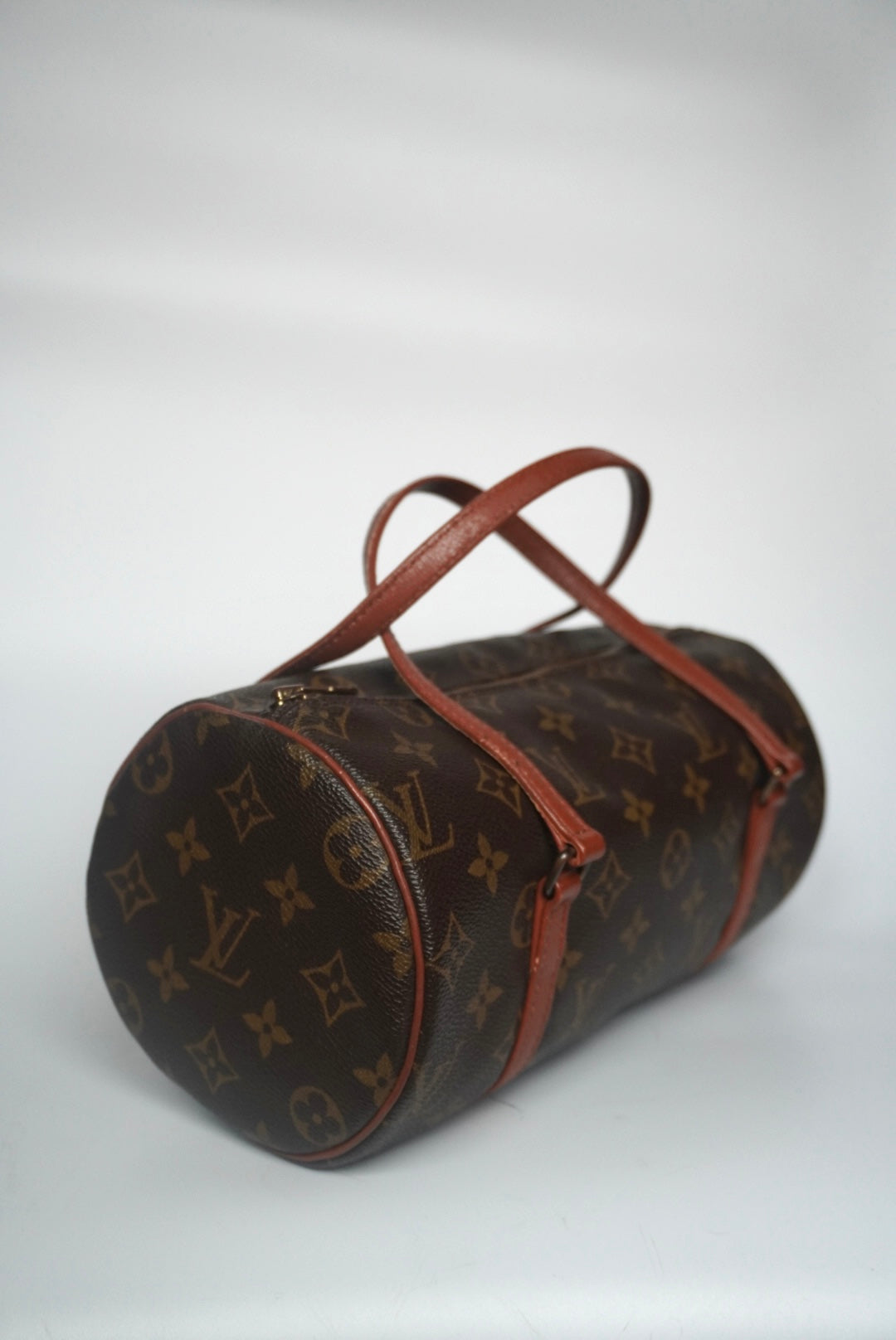 Louis Vuitton Papillon 26