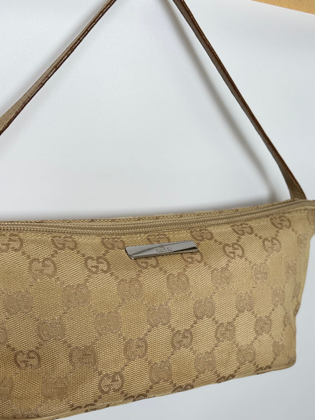 Gucci Boat Pouchette