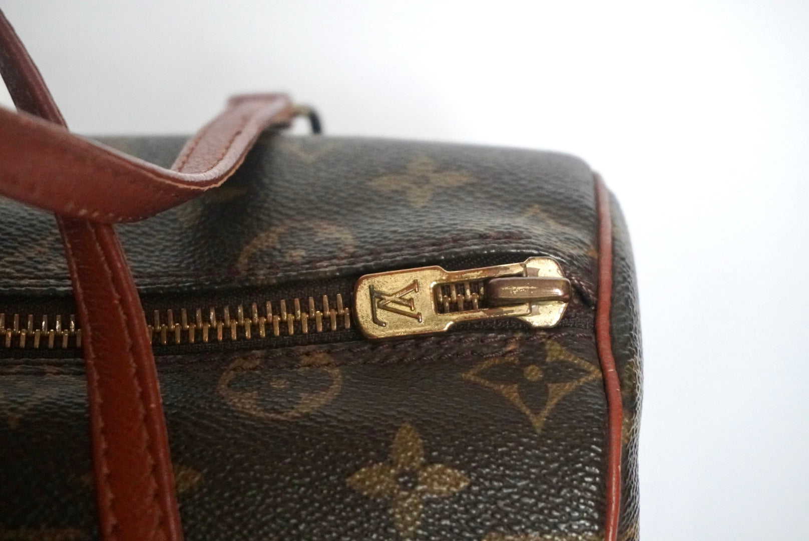 Louis Vuitton Papillon 26