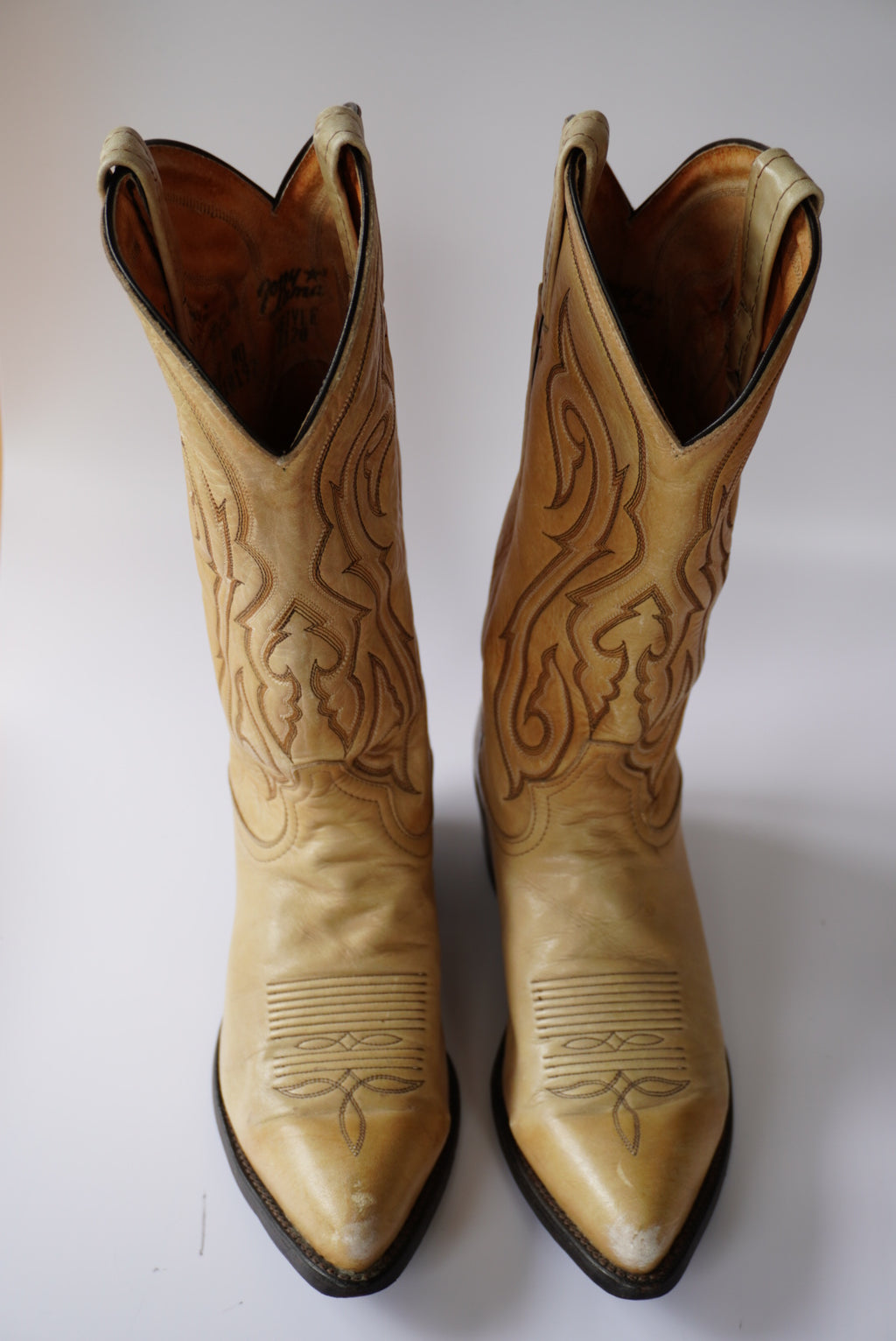 Vintage Tony Lama Cowboy Boots - BONE