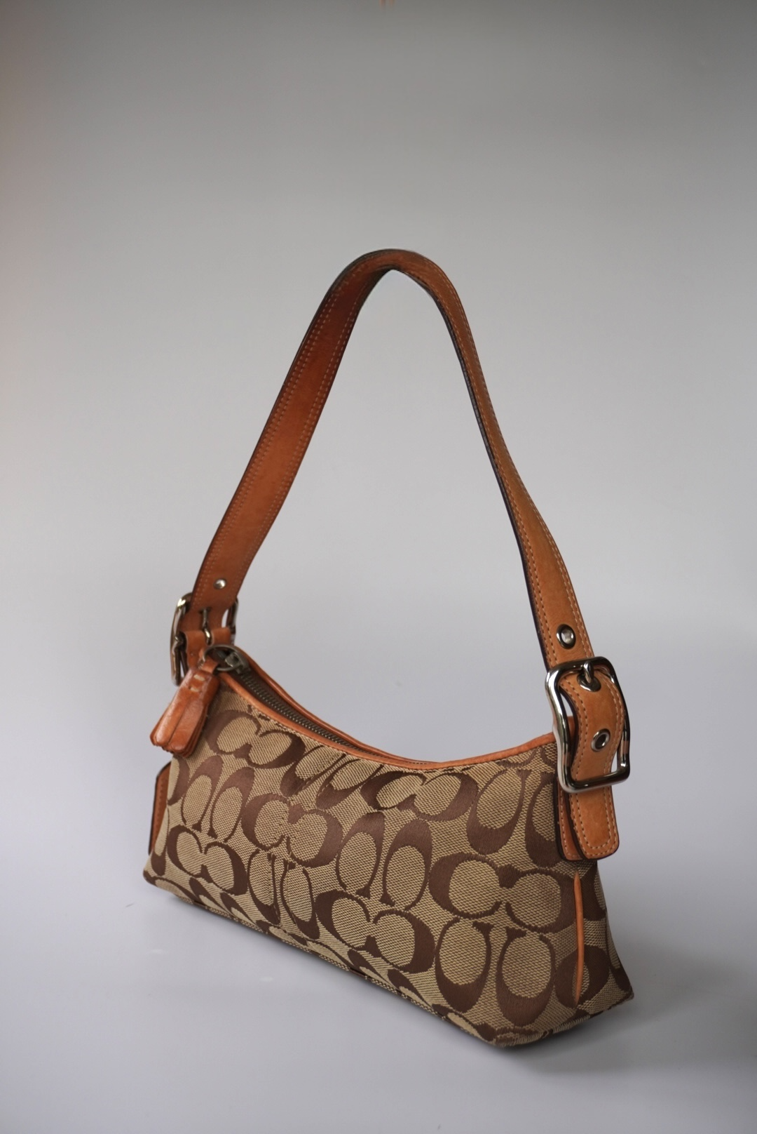 Coach Signature Hamilton Baguette