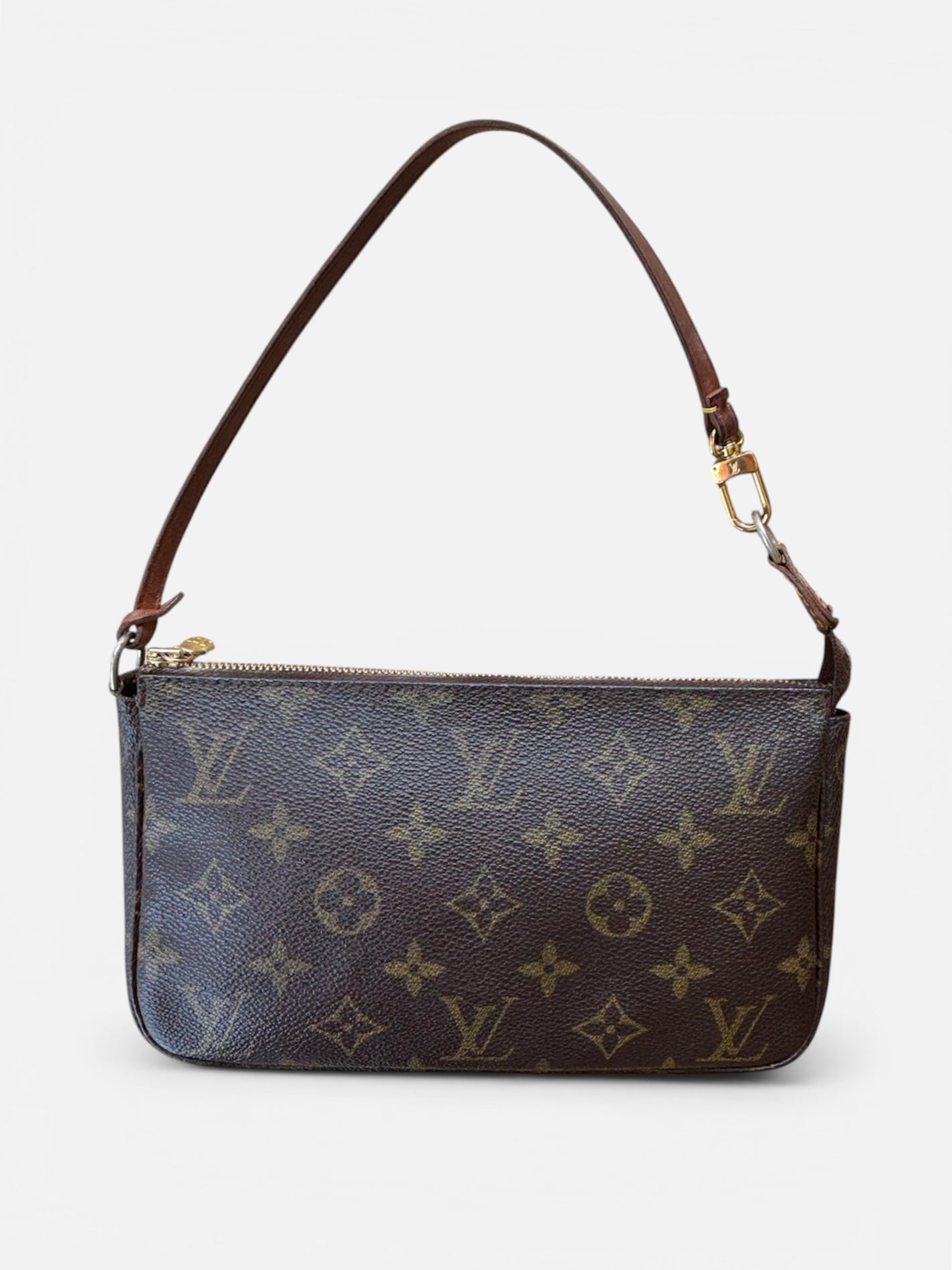Lois Vuitton Pouchette