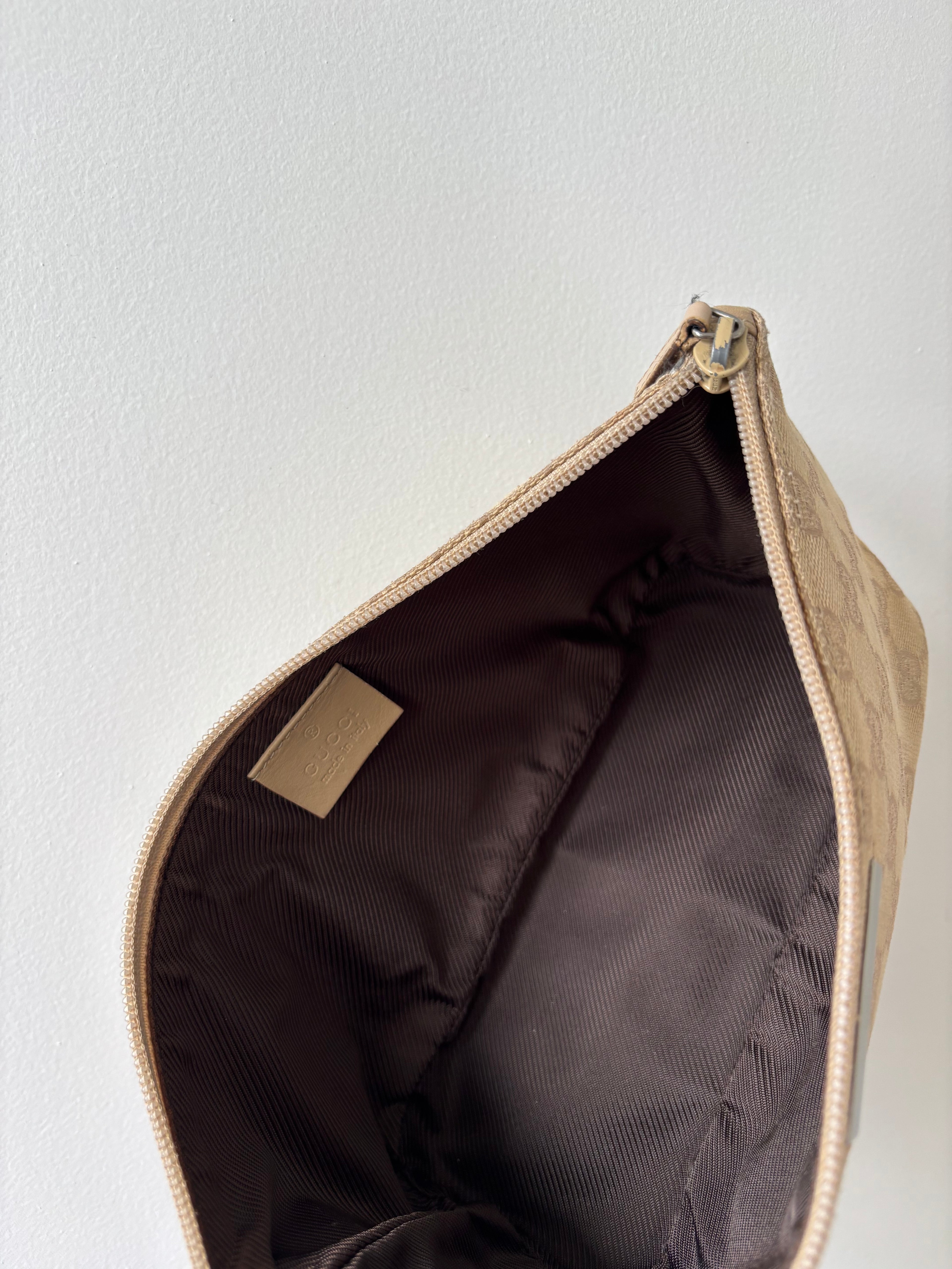 Gucci Boat Pouchette