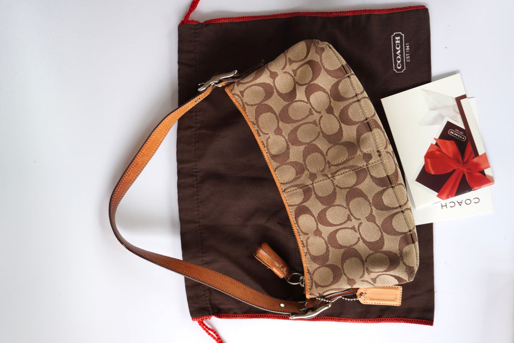 Coach Signature Hamilton Baguette