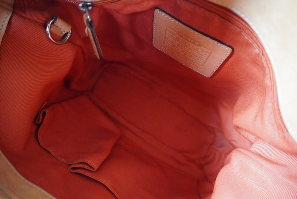 COACH Signature Clip Hampton Bag