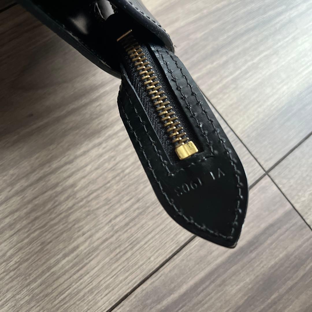 Louis Vuitton Saint Jacques