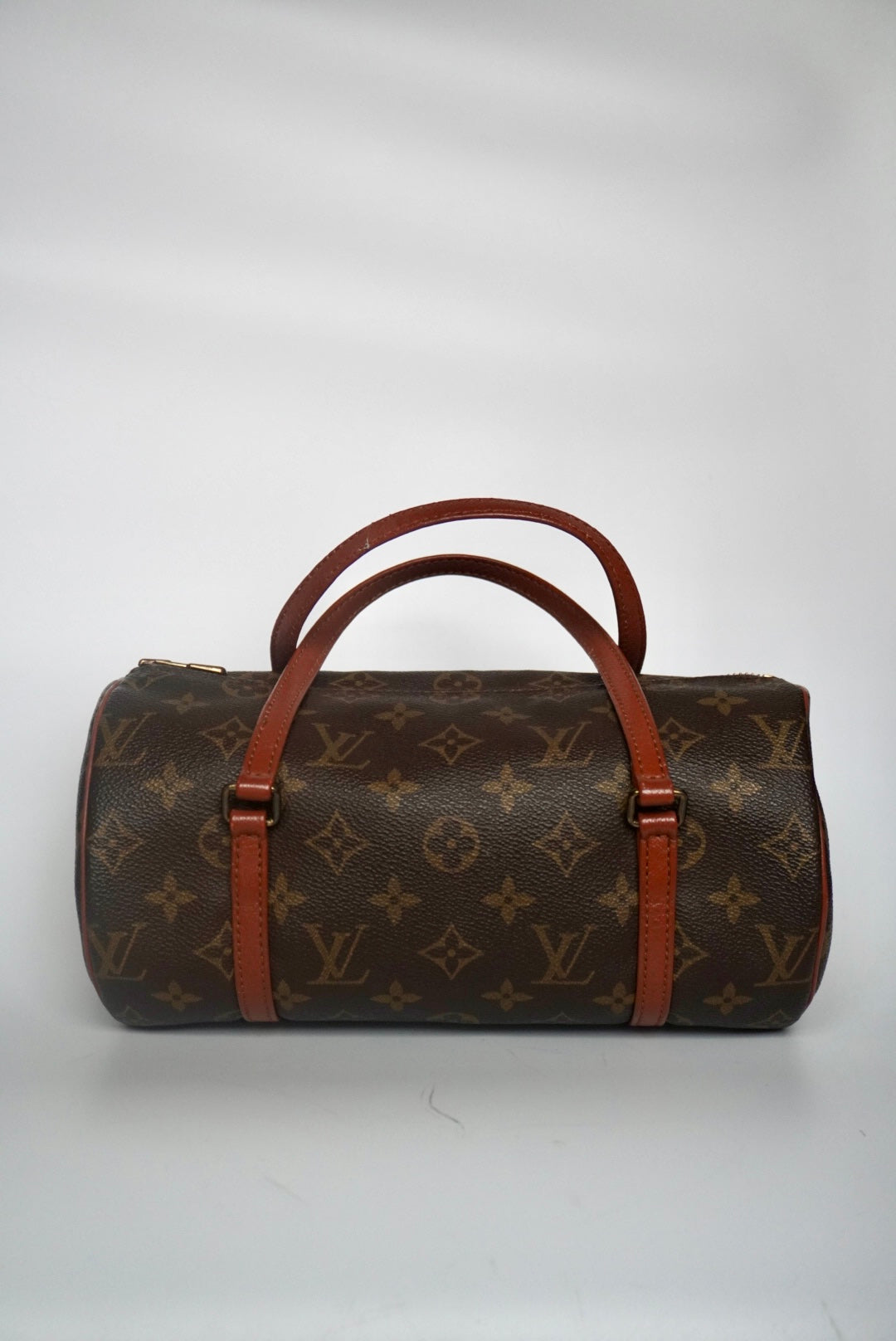 Louis Vuitton Papillon 26