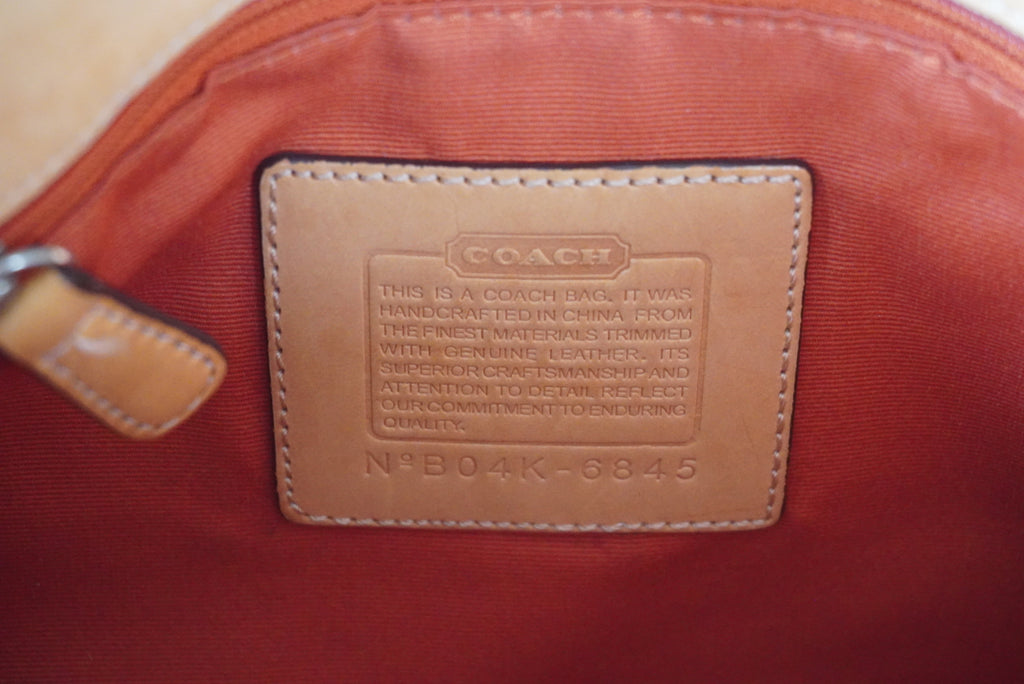 COACH Signature Clip Hampton Bag
